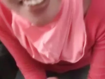 Amateur amateur sex movie vrouw neukt haar buurman