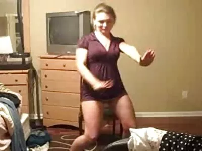 Mooie milf is op porn movie amateur zoek naar plezier