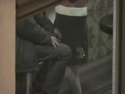 Ava Delush zuigt en neukt de lul amateur pornofilms van een vreemde