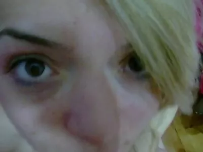 Geile vrouw houdt van de dochter van haar man gratis amateur sexfilm