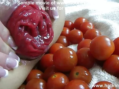 Slet Codi Vore met grote tieten bedient grote amateur cinema porn zwarte lul