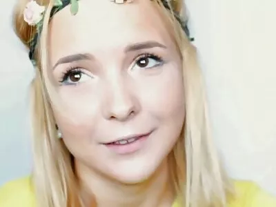 Hete Gia amateur sexfilms Vendetti met een prachtig lichaam heeft seks met haar collega