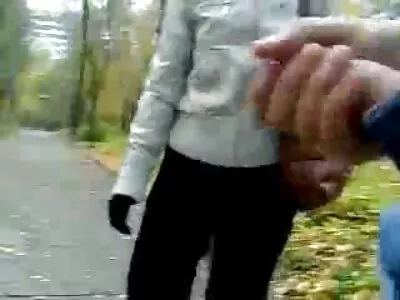MILF Kristina Shannon met tieten in olie heeft amateur sex movie seks en zuigt