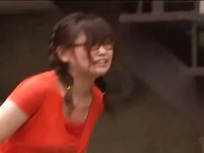 Chloe amateur seksfilm Lamour geniet van het berijden van een harde lul met haar kontgaatje