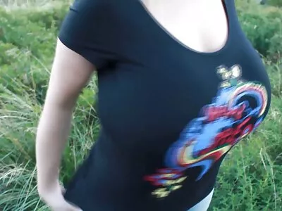 Moeder amater sex film met grote tieten neukt de vriend van haar zoon