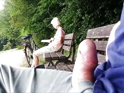 Zwarte babe gratis amateursexfilms wordt in haar poesje geboord