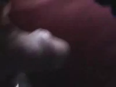 Texas Patti verleidt en neukt de amateur sexfilmpjes vriend van haar zoon