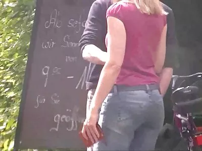 Pikliefhebbende vrouw deepthroat als een video xxx amateur gratuit gek